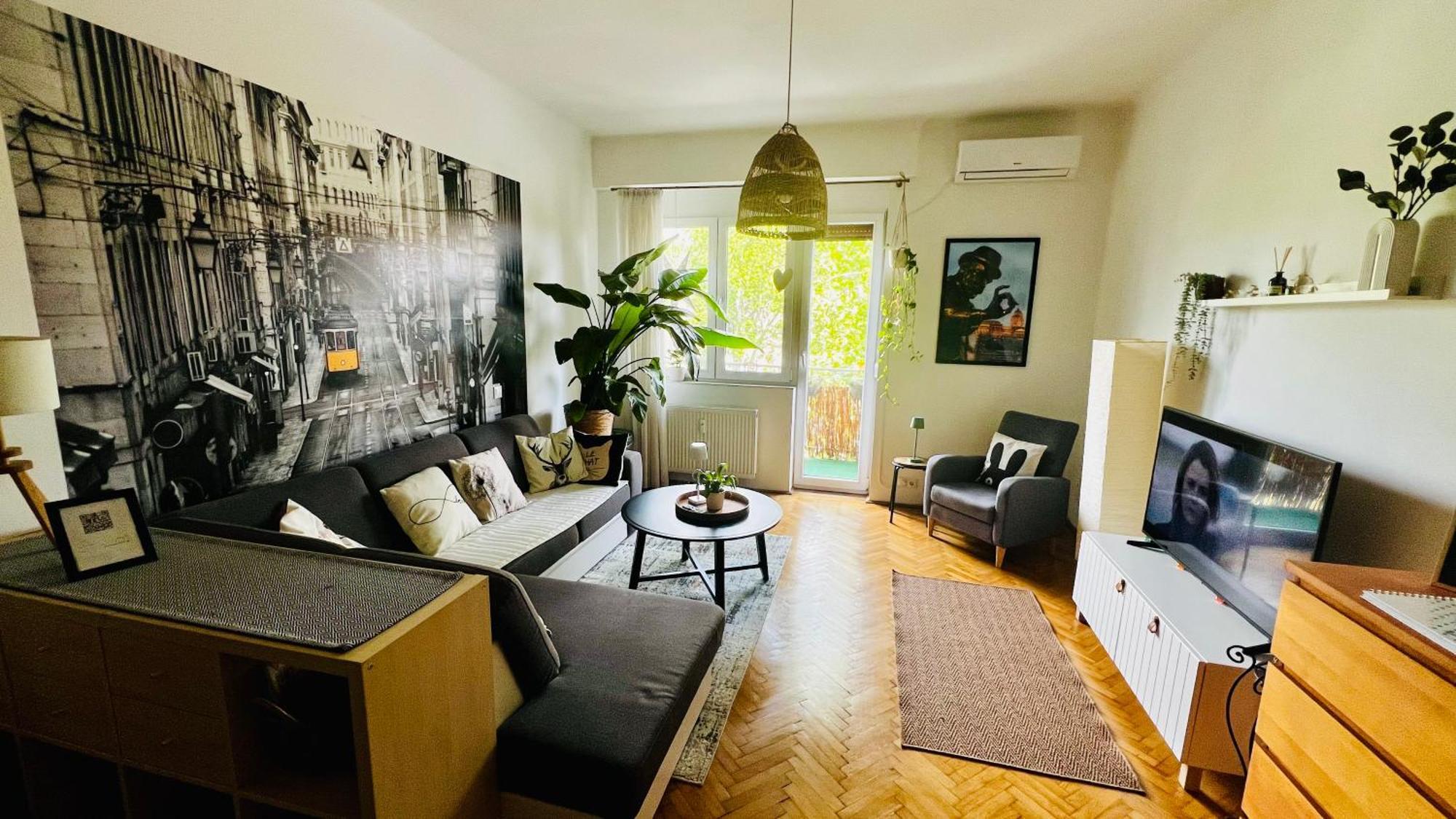 West Budapest Apartman Exterior photo